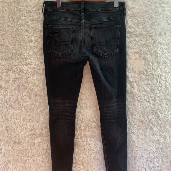 American Eagle Size 8 Mid Rise Black Denim - Picture 5 of 7